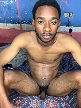 19xTHAxGOD – webcam model profile photo Image 5