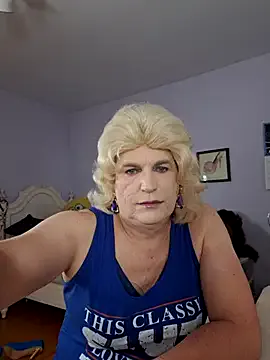 noahcole22 – webcam model profile photo Image 2