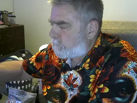 Latinadulcemami – webcam model profile photo Image 14