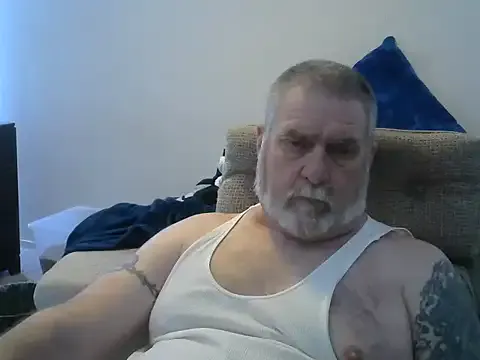 Latinadulcemami – webcam model profile photo Image 2