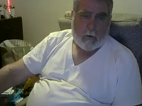 Latinadulcemami – webcam model profile photo Image 8