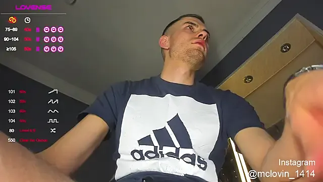 EddieAdams – webcam model profile photo Image 5