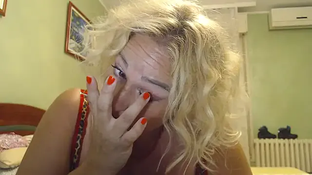 ToniStormCD webcam show Image 9