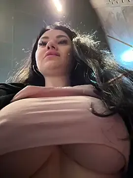 winter11 – webcam model profile photo Image 3