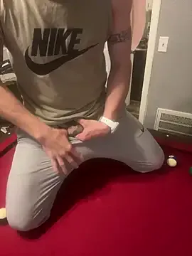 NinnaCurly – webcam model profile photo Image 3