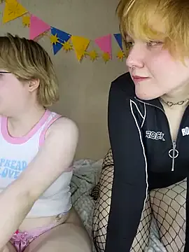 PrincessPlee – webcam model profile photo Image 13