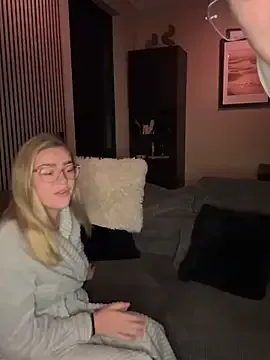 Angeline_Montierr – webcam model profile photo Image 5