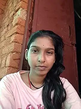 akamilasweetcm101 – webcam model profile photo Image 7