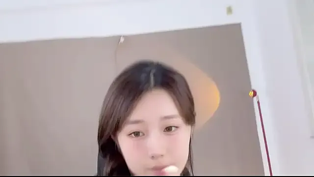 LucasSpencer – webcam model profile photo Image 11