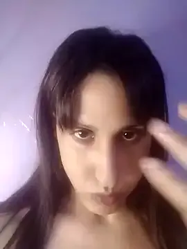 PrincessPlee – webcam model profile photo Image 6