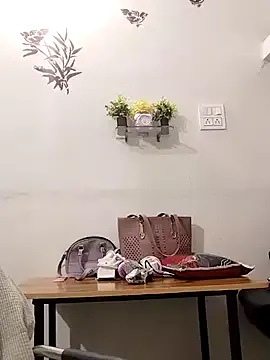 LaurenDwar – webcam model profile photo Image 19