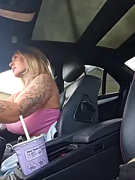 JeroHarper – webcam model profile photo Image 19