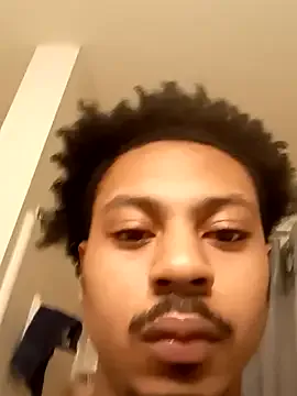 KateBae – webcam model profile photo Image 6