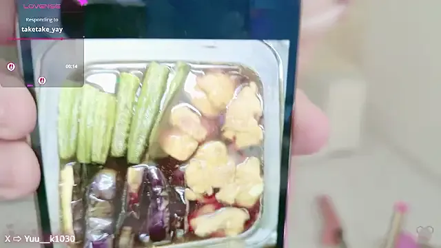 OceanFoxy – webcam model profile photo Image 11