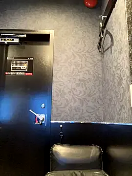 Red_Lola – webcam model profile photo Image 11