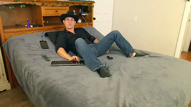 Red_Lola – webcam model profile photo Image 2