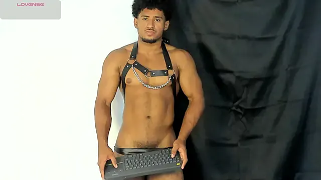 Ann_Sulu – webcam model profile photo Image 2