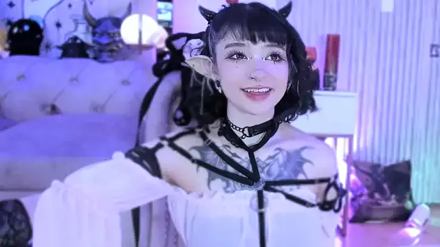 HelenaNiki – webcam model profile photo Image 15